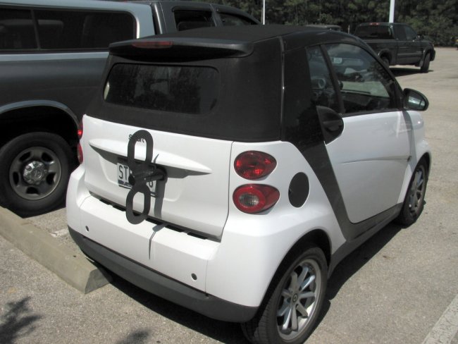 Event_2011_08_Texas_Tour/html/../previews/003-005 Texas Tour - Alien vehicle.JPG.medium.jpeg